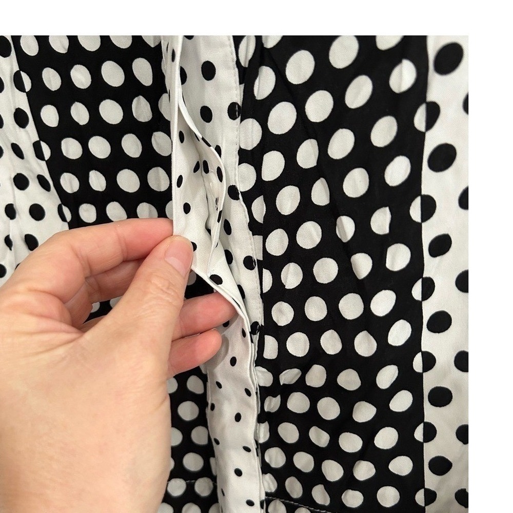 Liverpool Los Angeles Sleeveless Polka Dot Button Down Shirt Black White Large - Picture 3 of 4